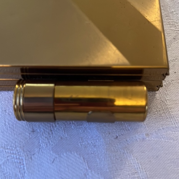 Vintage gold dance case clutch purse with lipstick holder, compact, clip, comb - Picture 5 of 16